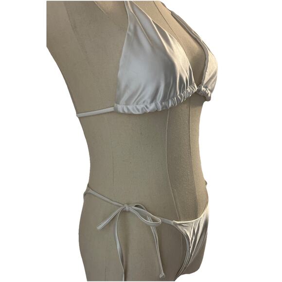 MakeMeChic Women's White Satin Bikini Swimsuit Triangle Halter Tie Back Thong M - Picture 6 of 8